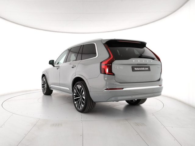 Volvo XC90 T8 Plug-in hybrid AWD automatico 7 posti Plus Brig - foto 3 di 4
