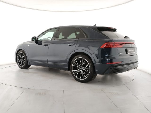 Audi Q8 50 TDI 286 CV quattro tiptronic S line edition - foto 3 di 4