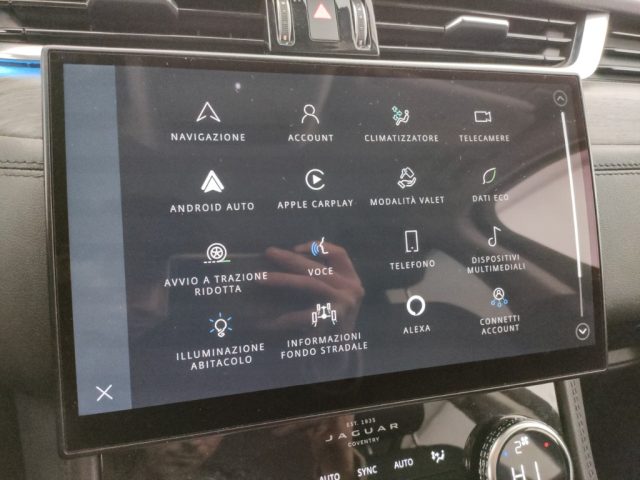 Jaguar F-Pace 2.0 D 163 CV AWD aut. R-Dynamic SE, del 2022, 63.233 km, in vendita a Modena (MO)