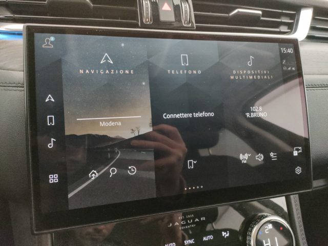 Jaguar F-Pace 2.0 D 163 CV AWD aut. R-Dynamic SE, del 2022, 63.233 km, in vendita a Modena (MO)