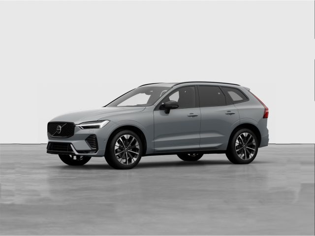 Volvo XC60 B5 AWD automatico Ultra Dark - Pronta Consegna - foto 2 di 4
