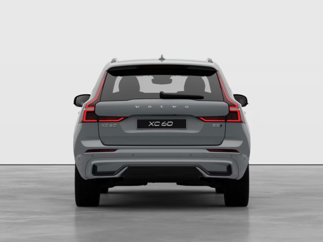 Volvo XC60 B5 AWD automatico Ultra Dark - Pronta Consegna - foto 4 di 4
