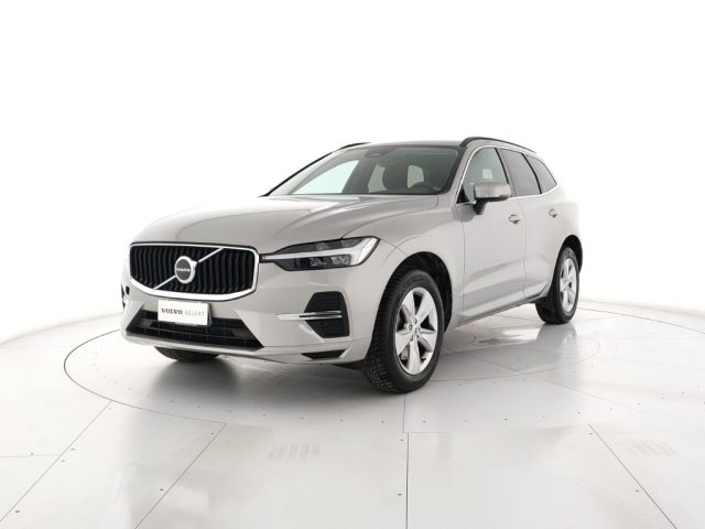 Volvo XC60 B4 (d) automatico Core - foto 2 di 4