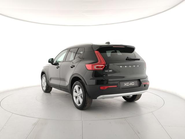 Volvo XC40 B3 automatico Core - foto 3 di 26
