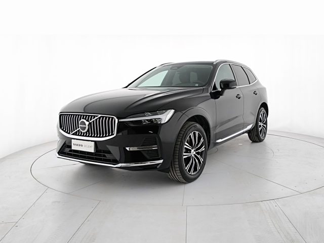 Volvo XC60 B4 (d) AWD automatico Inscription - foto 2 di 4