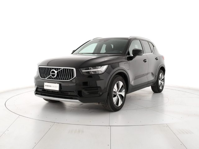 Volvo XC40 T4 Plug-in Inscription Expression - Autocarro - foto 2 di 4