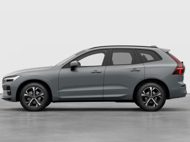 Volvo XC60 B5 AWD automatico Core Autocarro N1 - foto 3 di 4