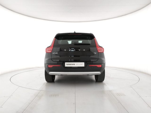Volvo XC40 T2 automatico Core - foto 4 di 4