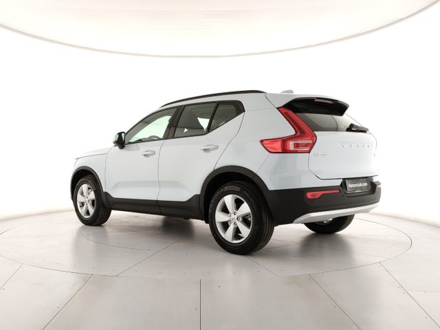 Volvo XC40 B3 automatico Essential - Promo - foto 4 di 4