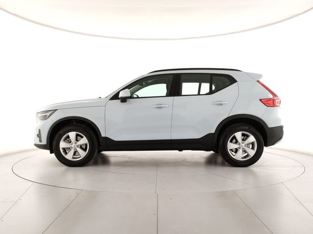 Volvo XC40 B3 automatico Essential - Promo - foto 3 di 4