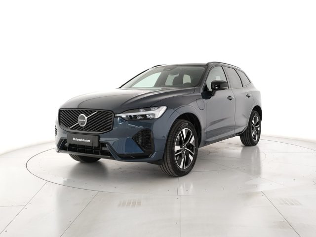 Volvo XC60 T6 Plug-in hybrid AWD automatico Plus Dark - foto 2 di 4