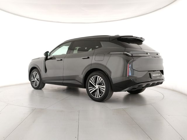 Lynk & Co 8 PHEV Core - foto 3 di 4