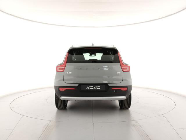 Volvo XC40 B3 automatico Core - Autocarro - foto 4 di 4