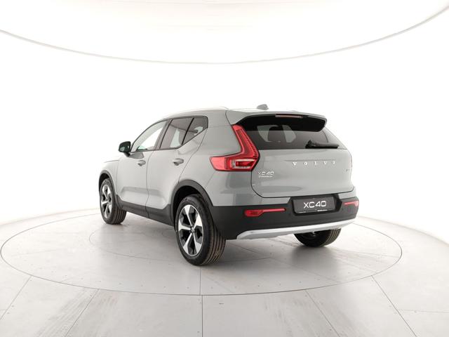 Volvo XC40 B3 automatico Core - Gancio Traino - foto 3 di 29