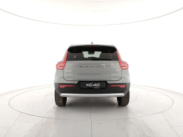 Volvo XC40 B3 automatico Core - Gancio Traino - foto 4 di 29