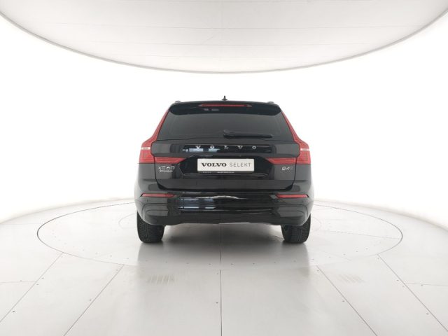 Volvo XC60 B4 (d) AWD automatico Core - autocarro - foto 4 di 4