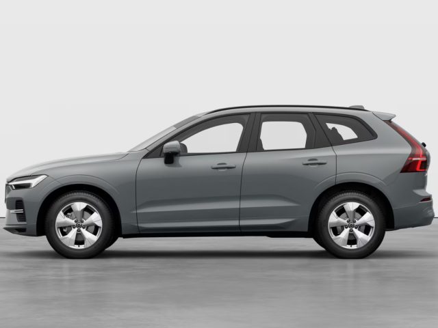 Volvo XC60 B5 AWD automatico Core - foto 2 di 4
