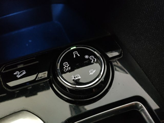 Peugeot 5008 BlueHDi 130 S&S EAT8 GT Line 7p - Solo operatori, del 2018, 155.696 km, in vendita a Modena (MO)