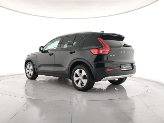 Volvo XC40 T3 Geartronic Momentum - solo operatori - foto 3 di 4