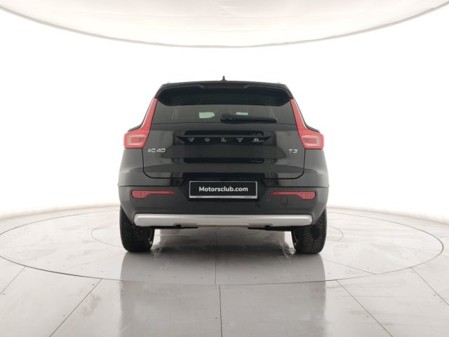 Volvo XC40 T3 Geartronic Momentum - solo operatori - foto 4 di 4