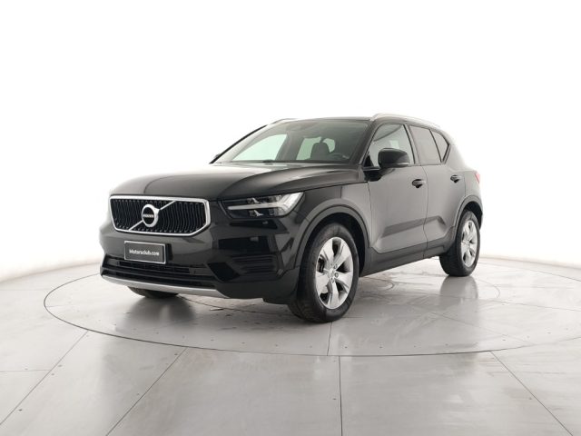 Volvo XC40 T3 Geartronic Momentum - solo operatori - foto 2 di 4