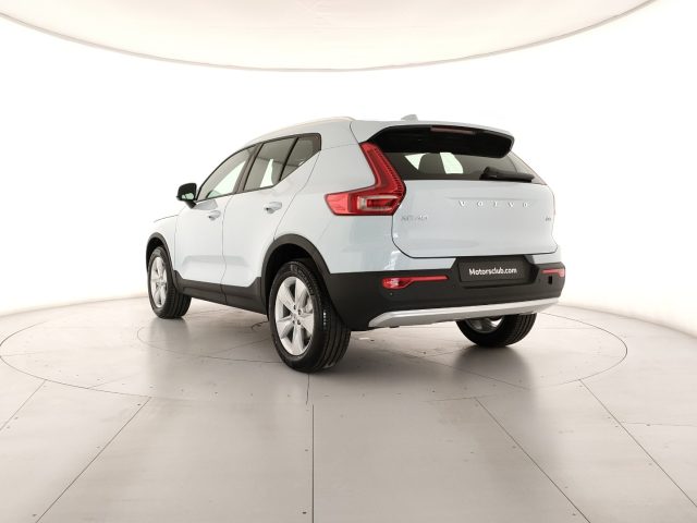 Volvo XC40 B3 automatico Core - foto 3 di 4