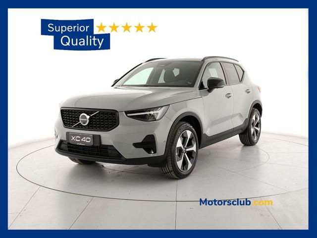 Volvo XC40 B3 automatico Ultra Dark nuovo a MODENA