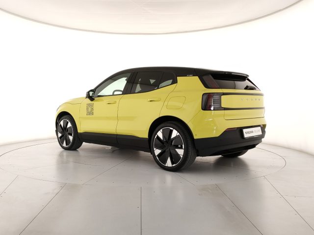 Volvo EX30 Single Motor Extended Range Ultra - foto 4 di 4