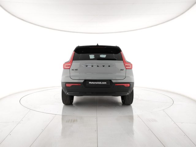 Volvo XC40 B3 automatico Ultra Black Edition -Pronta Consegna - foto 4 di 4