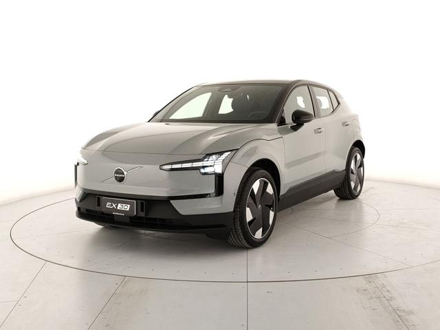 Volvo EX30 Single Motor Extended Range Ultra - foto 2 di 4