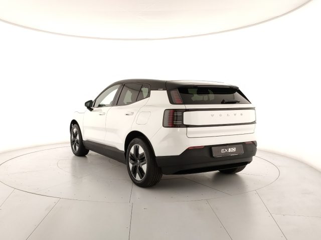 Volvo EX30 Plus - MY27 - foto 3 di 4
