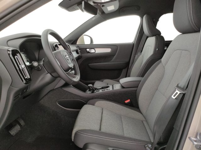 Volvo XC40 B3 automatico Core, in vendita a Modena (MO)