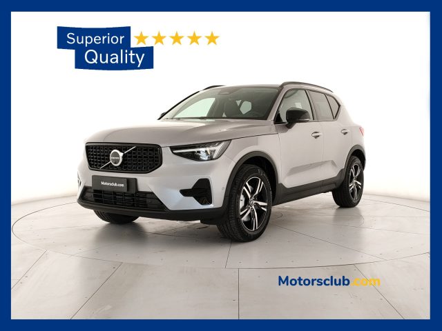 Volvo XC40 B3 automatico Plus Dark nuovo a MODENA