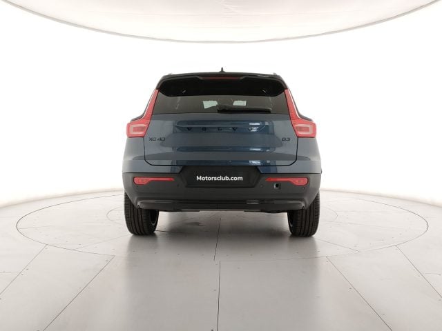 Volvo XC40 B3 automatico Ultra Black Edition -Pronta Consegna - foto 4 di 27