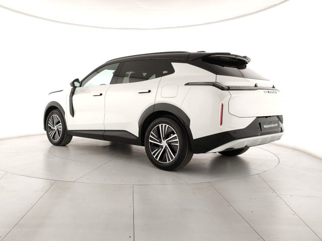 Lynk & Co 8 PHEV Core - foto 3 di 4