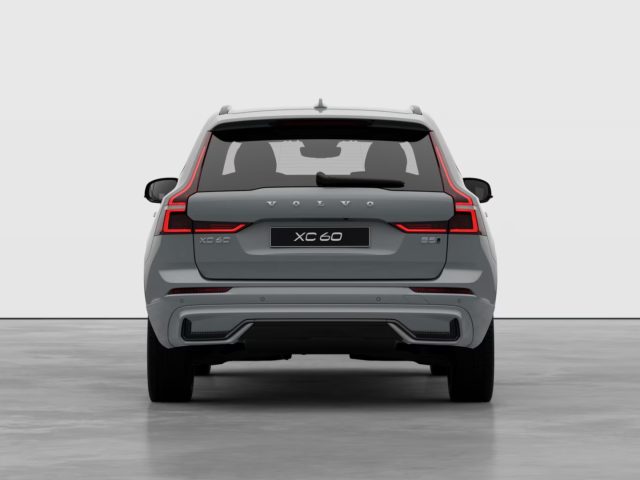 Volvo XC60 B5 AWD automatico Plus Dark - Pronta Consegna - foto 4 di 4