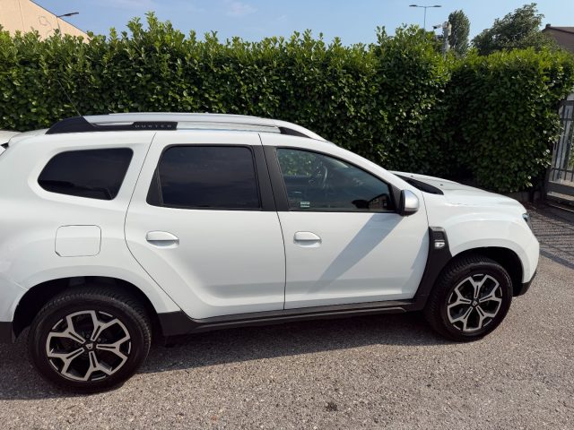 Dacia Duster 1.5 dCi 90CV Start&Stop 4x2 PRESTIGE - foto 2 di 4