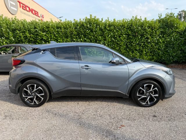 Toyota C-HR 2.0 Hybrid E-CVT Morebusiness - foto 4 di 4