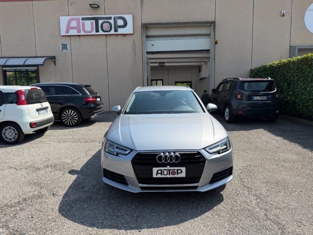 Audi A4 Avant 35 TDI S tronic Business - foto 2 di 4