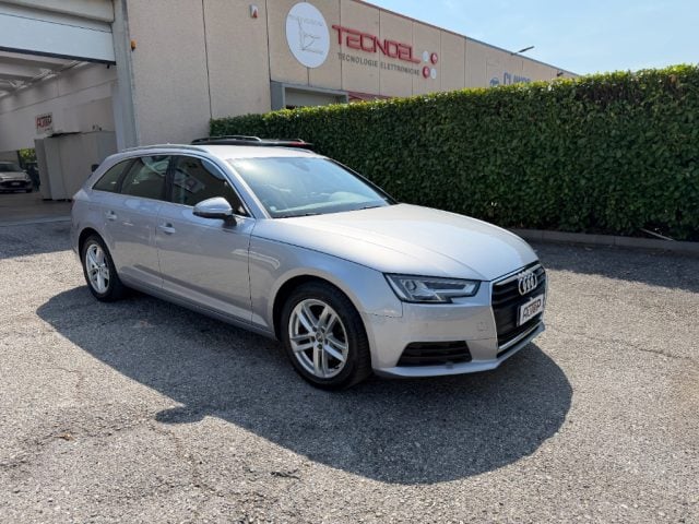 Audi A4 Avant 35 TDI S tronic Business - foto 3 di 4