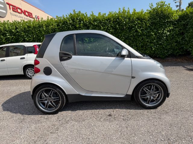 smart forTwo 1000 72 kW coupé BRABUS Xclusive - foto 4 di 4