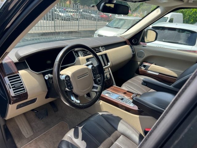Land Rover Range Rover 3.0 TDV6 Vogue - foto 4 di 4