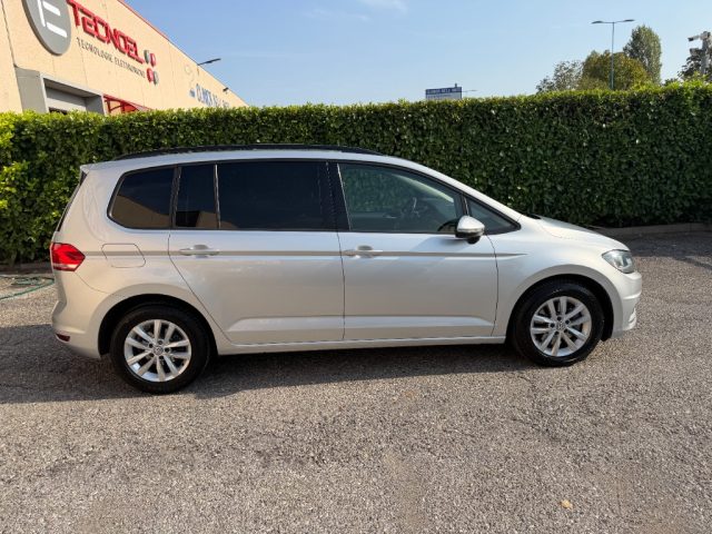 Volkswagen Touran 1.6 TDI 115 CV SCR DSG BlueMotion Technology - foto 4 di 20