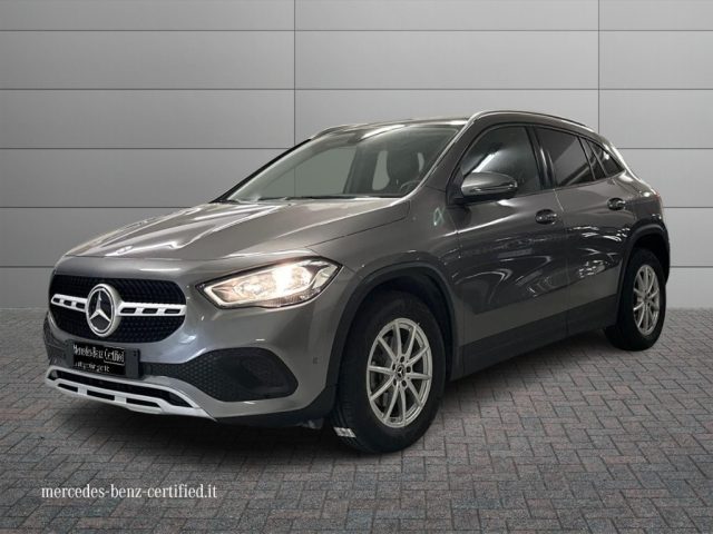 Mercedes-Benz GLA 180 Automatic Business Extra usato a MANOCALZATI