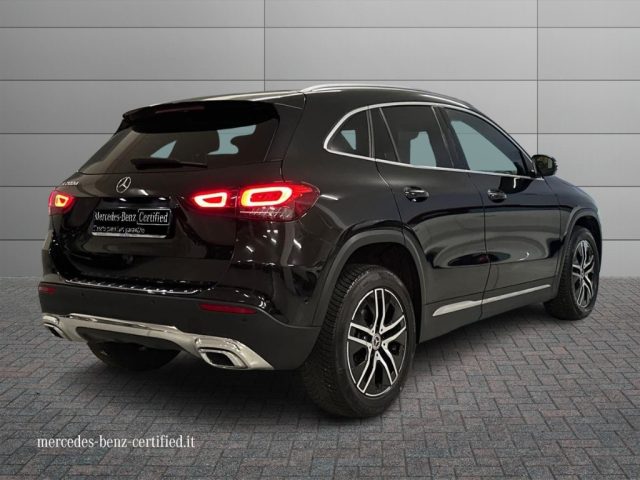Mercedes-Benz GLA 200 d Automatic Sport Plus - foto 3 di 4