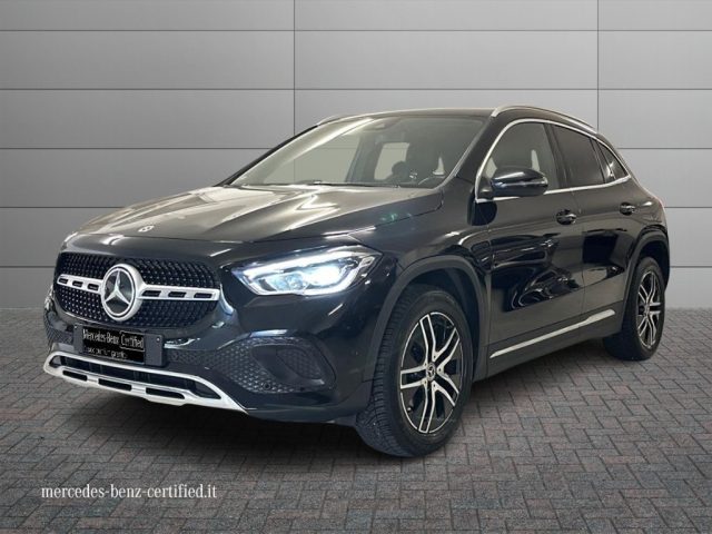 Mercedes-Benz GLA 200 d Automatic Sport Plus usato a MANOCALZATI