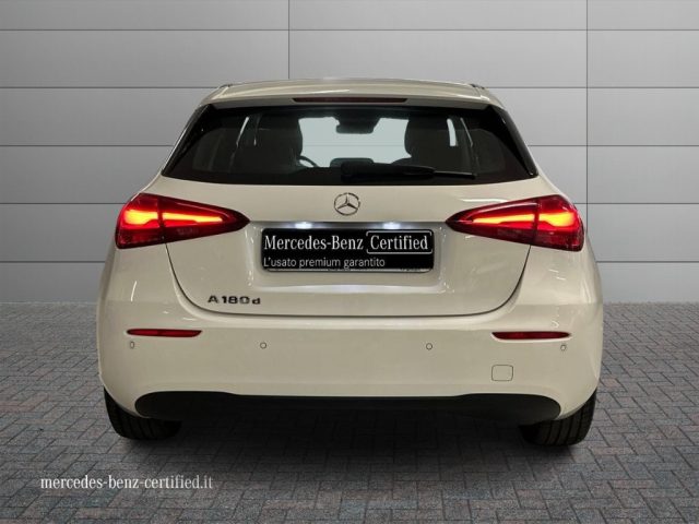 Mercedes-Benz A 180 d Automatic Advanced - foto 4 di 4