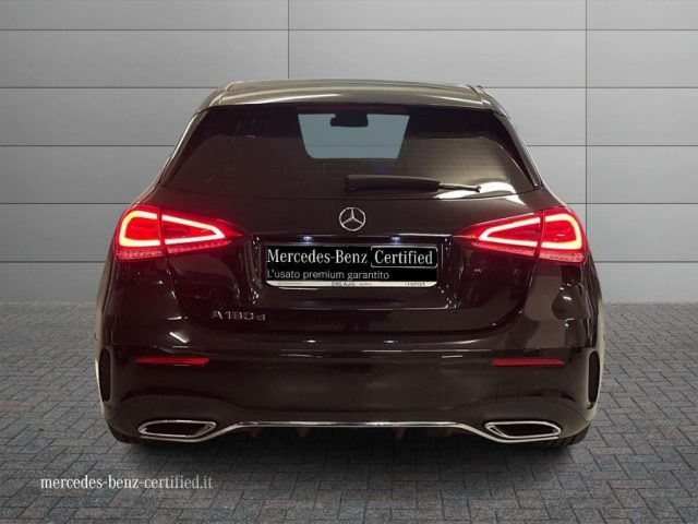 Mercedes-Benz A 180 d Automatic Premium - foto 4 di 4