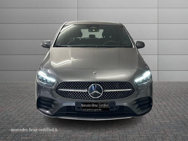 Mercedes-Benz B 180 d Automatic AMG Line Advanced Plus - foto 3 di 4