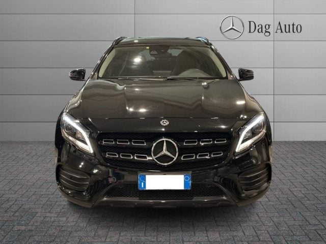 Mercedes-Benz GLA 200 d Automatic Premium - foto 3 di 4